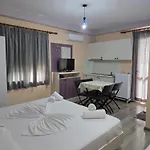 Hytte Relax Vlorë