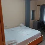 Lodge Relax