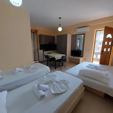Lodge Relax Vlorë